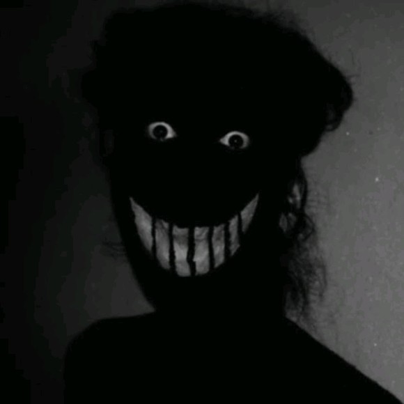 Meet your Posher, Izzy - Picture 1 of 1